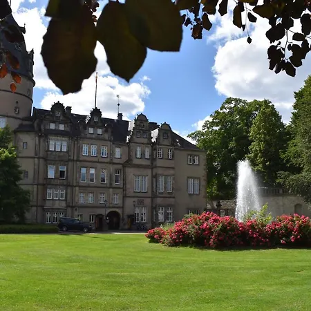 Guese * Detmold